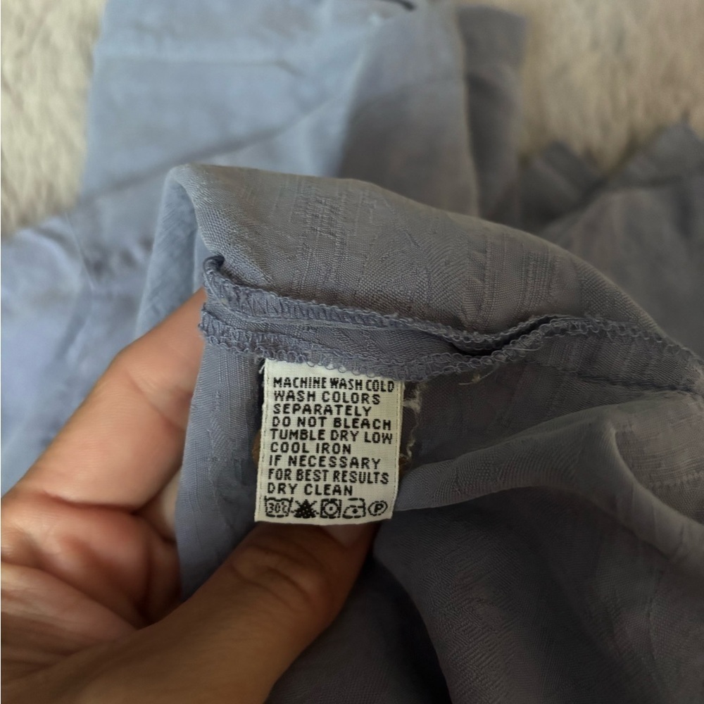 ⭐️⭐️⭐️Men’s Tommy Bahama 100% Silk Relax shirt Hawaiian Blue size Large - Picture 10 of 12